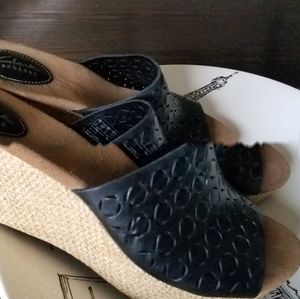 Brand new Clarks super comfy